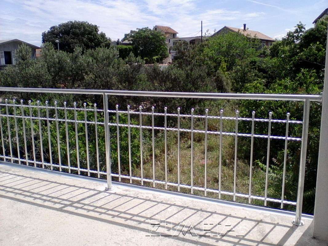 Metalne ograde Izometal